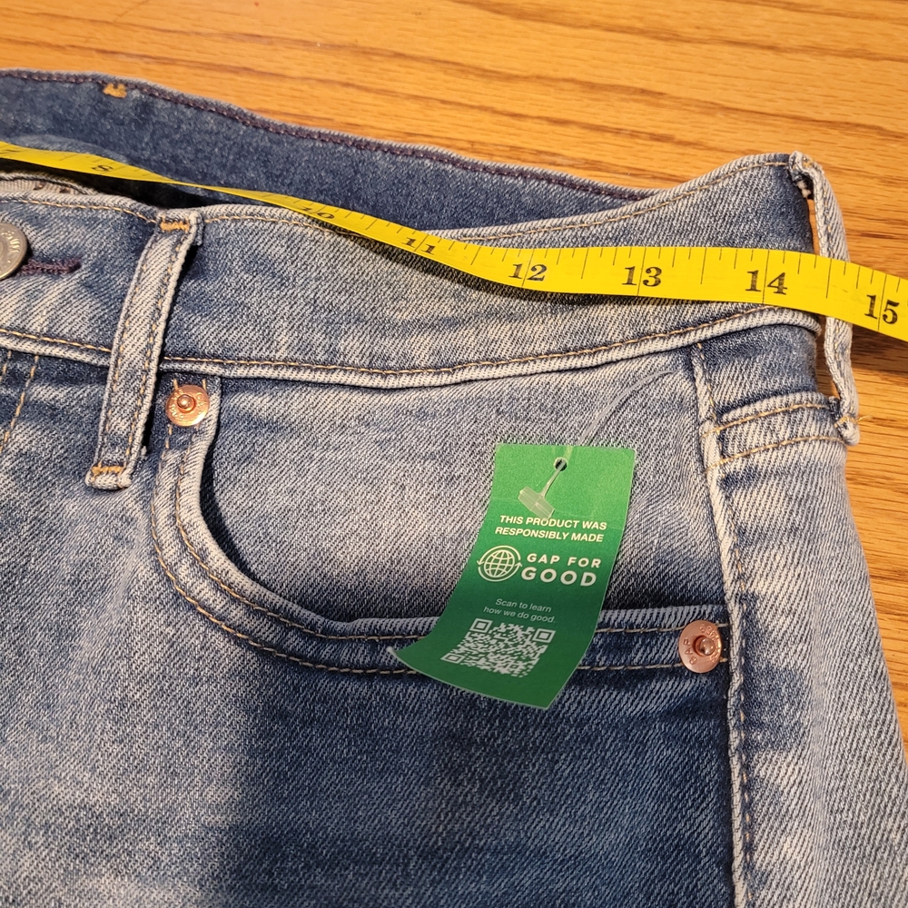 GAP Two-Tone Blue 70's Flare High Rise Jeans - Picture 6 of 15
